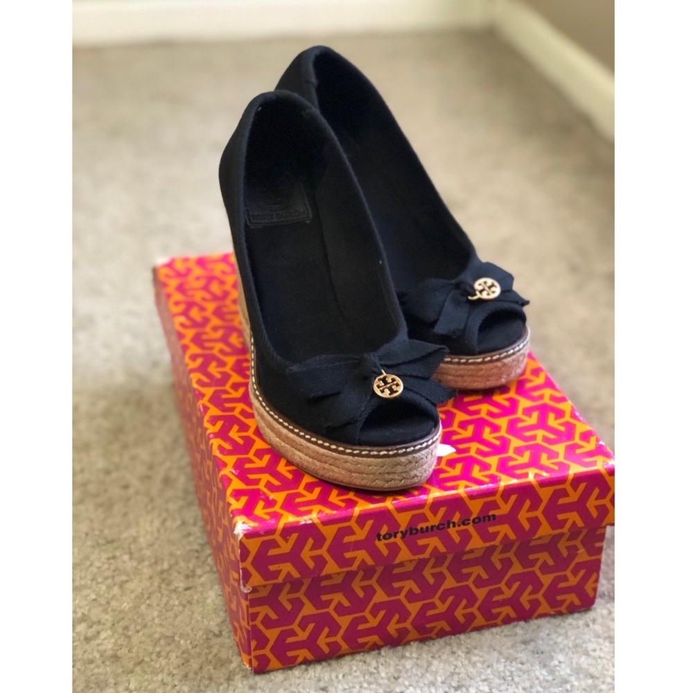Tory Burch never worn Jackie wedges black canvas